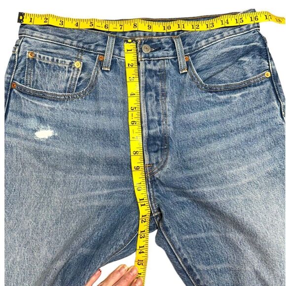 Levi's 501S Skinny Jeans in Old Hangouts Button Fly Denim Size 30 Distressed Mom - Picture 12 of 16